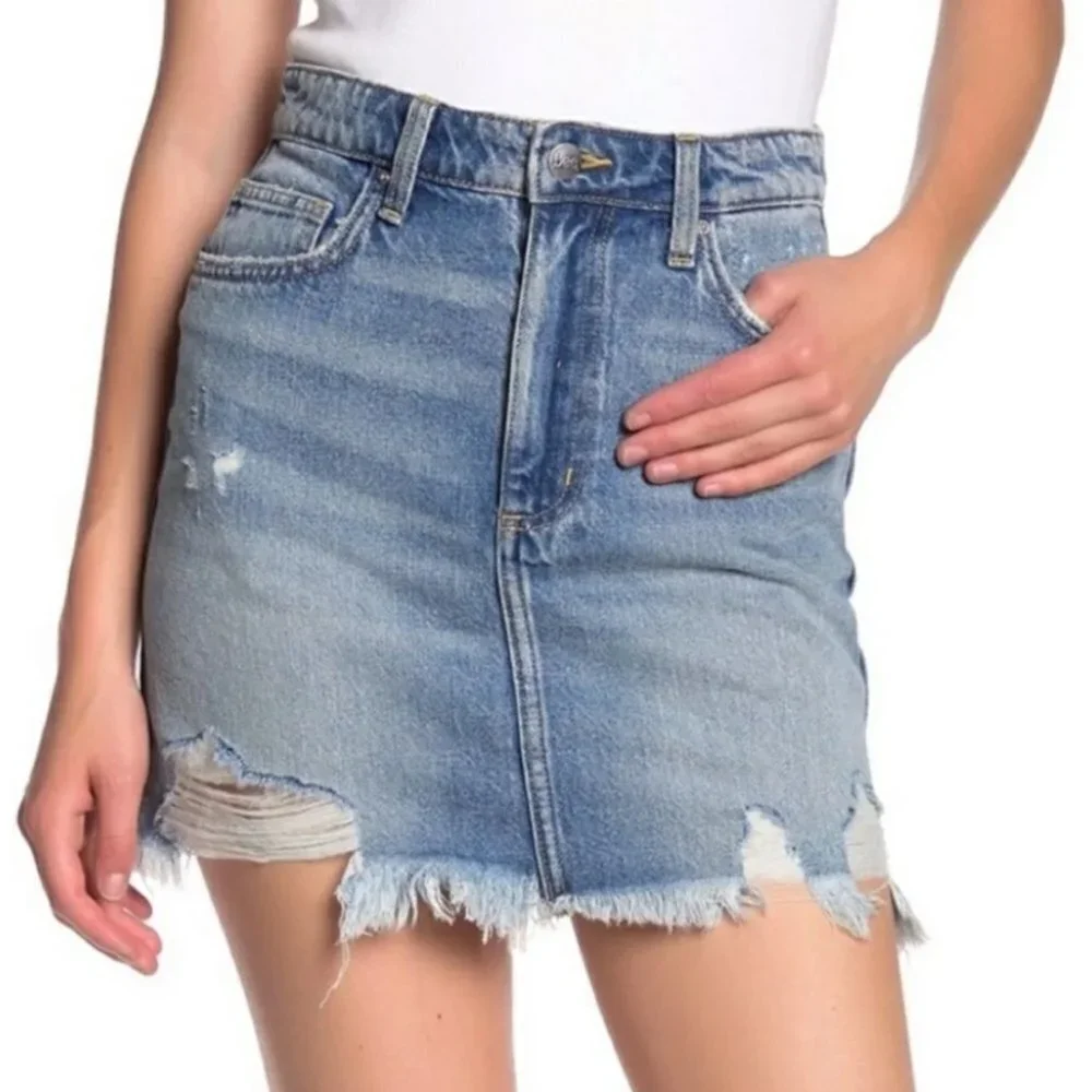 Lee Modern Vintage Distressed Denim Mini Skirt 29 M Prairie Blue Jean